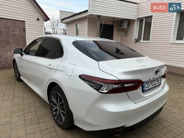 Белый Тойота Камри, объемом двигателя 2.49 л и пробегом 106 тыс. км за 33000 $, фото 4 на Automoto.ua