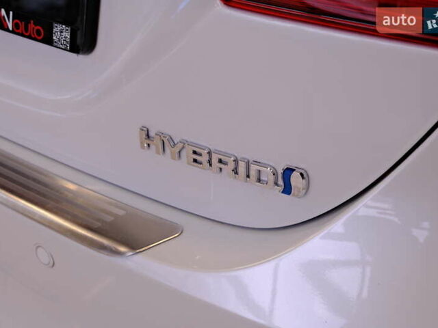 Тойота Камри 2021 в Одессе на Automoto.ua Белый Тойота Камри, объемом двигателя 2.5 л и пробегом 46 тыс. км за 29900 $, фото 15 на Automoto.ua