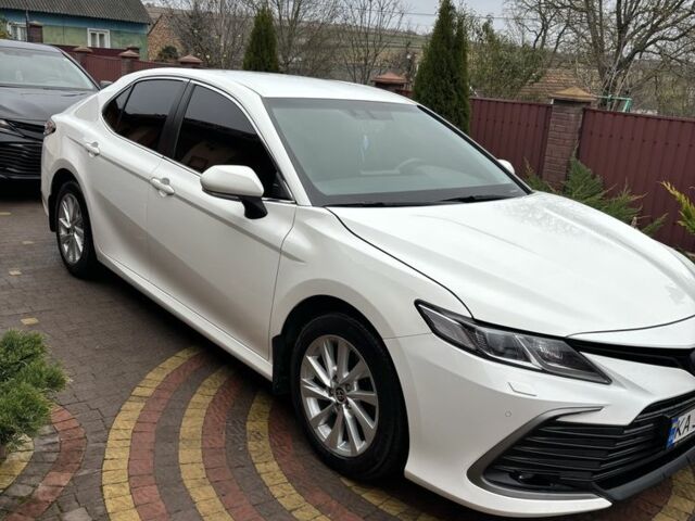 Білий Тойота Камрі, об'ємом двигуна 2.5 л та пробігом 97 тис. км за 24300 $, фото 1 на Automoto.ua