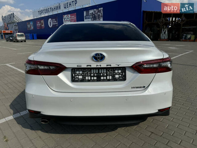 Белый Тойота Камри, объемом двигателя 2.49 л и пробегом 85 тыс. км за 30999 $, фото 5 на Automoto.ua