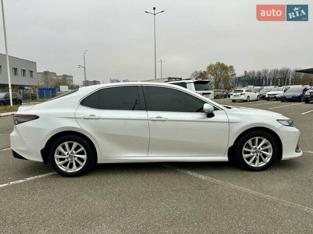 Білий Тойота Камрі, об'ємом двигуна 2.49 л та пробігом 72 тис. км за 26300 $, фото 5 на Automoto.ua