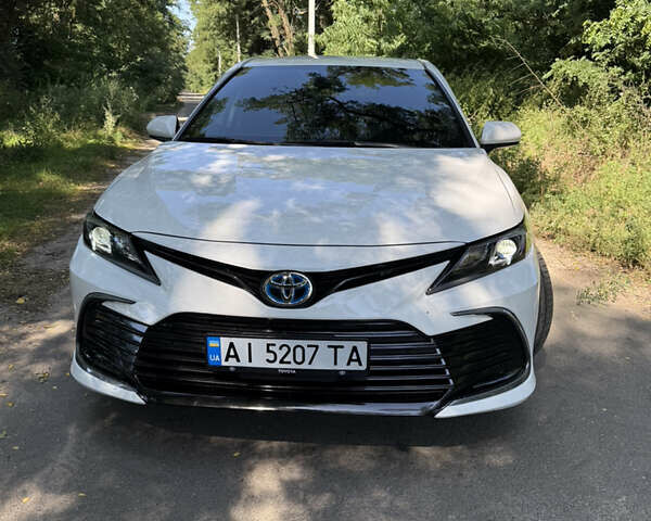 Білий Тойота Камрі, об'ємом двигуна 2.49 л та пробігом 79 тис. км за 25399 $, фото 1 на Automoto.ua