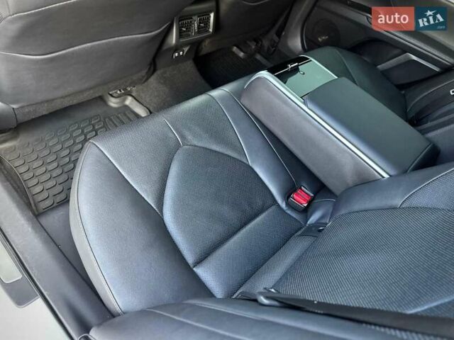 Белый Тойота Камри, объемом двигателя 2.49 л и пробегом 65 тыс. км за 36999 $, фото 74 на Automoto.ua