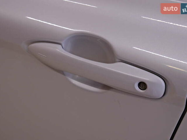 Тойота Камри 2021 в Одессе на Automoto.ua Белый Тойота Камри, объемом двигателя 2.5 л и пробегом 46 тыс. км за 29900 $, фото 16 на Automoto.ua