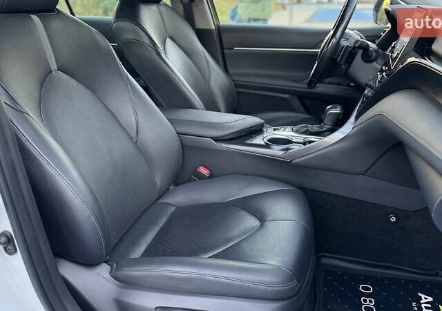 Білий Тойота Камрі, об'ємом двигуна 2.49 л та пробігом 95 тис. км за 34000 $, фото 19 на Automoto.ua