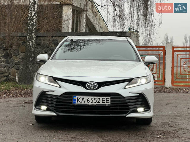 Білий Тойота Камрі, об'ємом двигуна 2.49 л та пробігом 46 тис. км за 27800 $, фото 3 на Automoto.ua