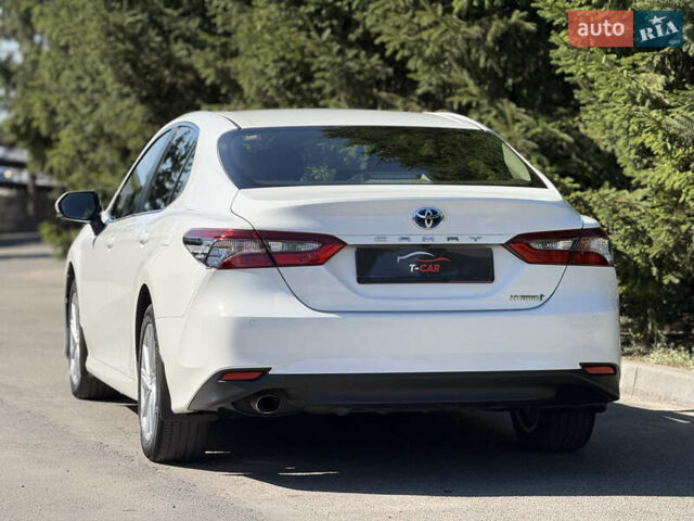 Белый Тойота Камри, объемом двигателя 2.5 л и пробегом 113 тыс. км за 29900 $, фото 9 на Automoto.ua