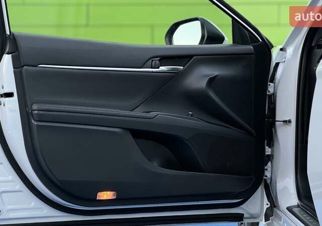 Білий Тойота Камрі, об'ємом двигуна 2.49 л та пробігом 95 тис. км за 34000 $, фото 12 на Automoto.ua