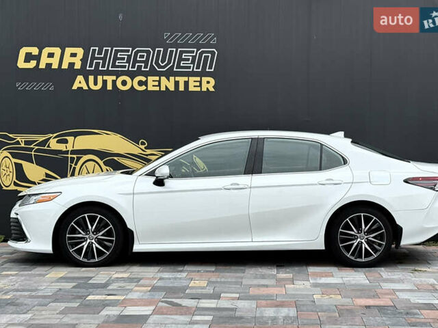 Белый Тойота Камри, объемом двигателя 2.49 л и пробегом 110 тыс. км за 25300 $, фото 11 на Automoto.ua