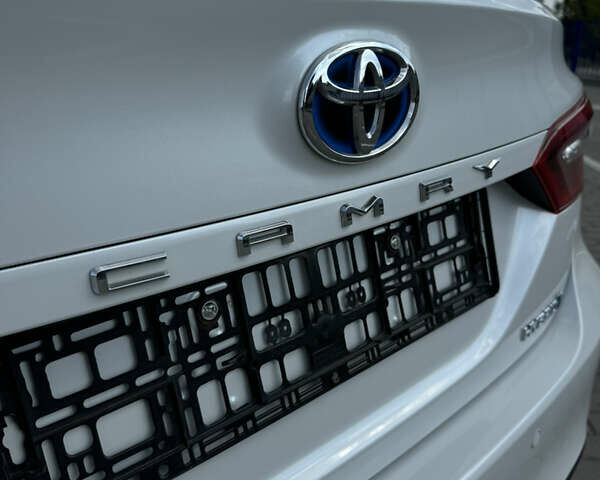 Білий Тойота Камрі, об'ємом двигуна 2.49 л та пробігом 88 тис. км за 30999 $, фото 12 на Automoto.ua