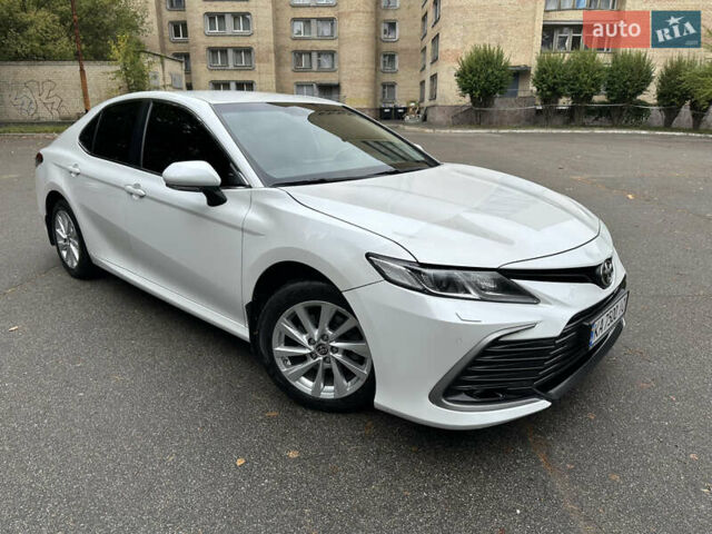 Белый Тойота Камри, объемом двигателя 2.49 л и пробегом 186 тыс. км за 24500 $, фото 11 на Automoto.ua
