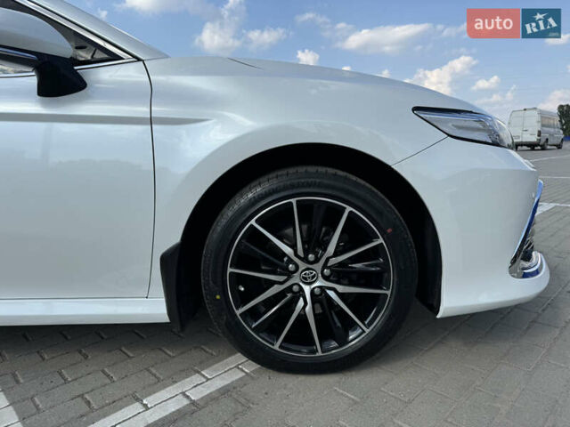 Білий Тойота Камрі, об'ємом двигуна 2.49 л та пробігом 88 тис. км за 30999 $, фото 2 на Automoto.ua