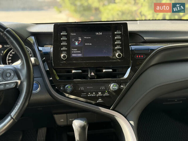 Белый Тойота Камри, объемом двигателя 2.5 л и пробегом 113 тыс. км за 29900 $, фото 19 на Automoto.ua