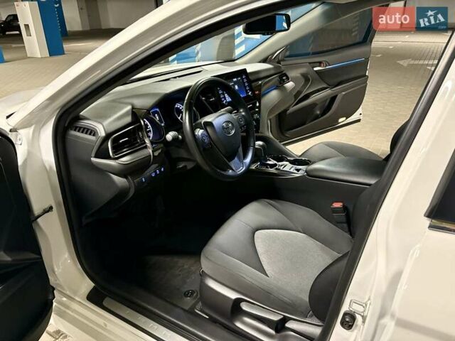 Білий Тойота Камрі, об'ємом двигуна 2.49 л та пробігом 74 тис. км за 28950 $, фото 28 на Automoto.ua