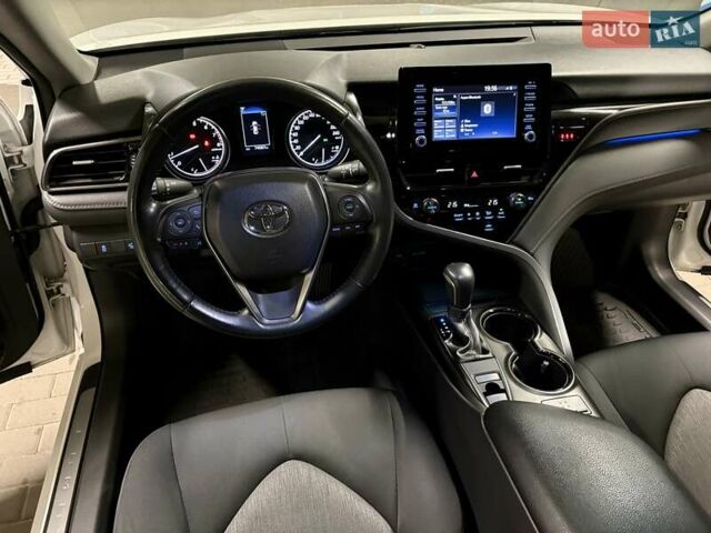 Білий Тойота Камрі, об'ємом двигуна 2.49 л та пробігом 74 тис. км за 28950 $, фото 25 на Automoto.ua