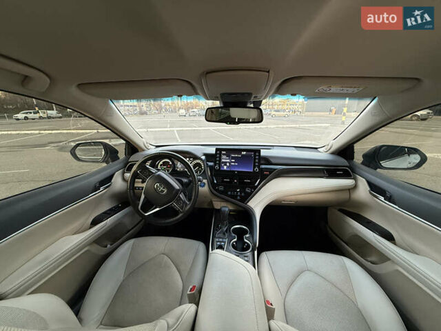 Белый Тойота Камри, объемом двигателя 2.5 л и пробегом 52 тыс. км за 39000 $, фото 32 на Automoto.ua