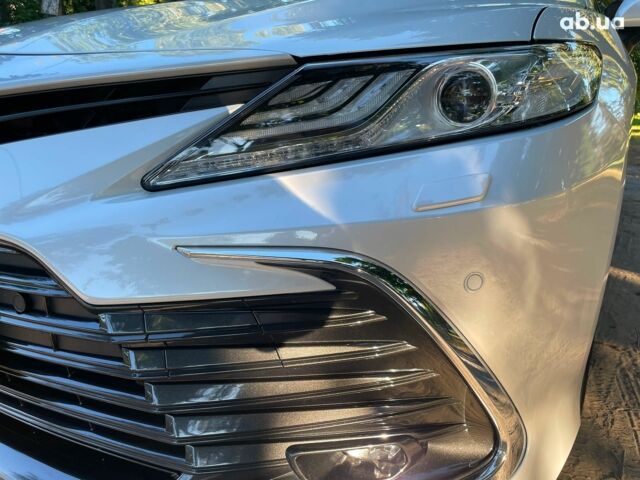 Тойота Камрі 2022 у Києві на Automoto.ua Білий Тойота Камрі, об'ємом двигуна 2.5 л та пробігом 51 тис. км за 39590 $, фото 18 на Automoto.ua