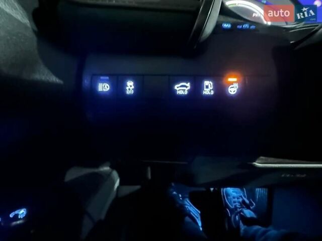 Білий Тойота Камрі, об'ємом двигуна 2.49 л та пробігом 128 тис. км за 29999 $, фото 14 на Automoto.ua