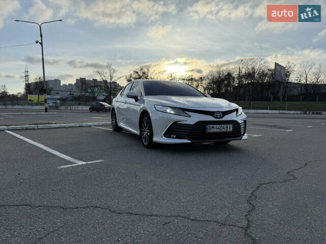 Белый Тойота Камри, объемом двигателя 2.5 л и пробегом 52 тыс. км за 39000 $, фото 4 на Automoto.ua