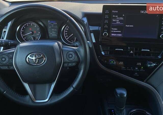 Белый Тойота Камри, объемом двигателя 2.49 л и пробегом 19 тыс. км за 29500 $, фото 8 на Automoto.ua