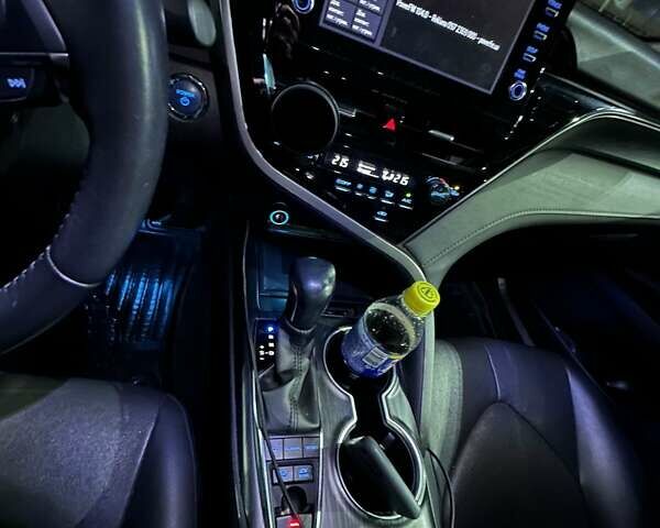 Білий Тойота Камрі, об'ємом двигуна 2.49 л та пробігом 128 тис. км за 29999 $, фото 3 на Automoto.ua