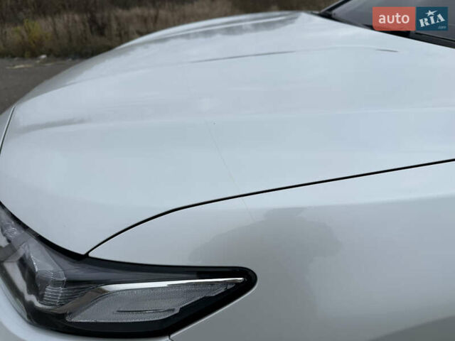 Белый Тойота Камри, объемом двигателя 2.49 л и пробегом 36 тыс. км за 29300 $, фото 20 на Automoto.ua