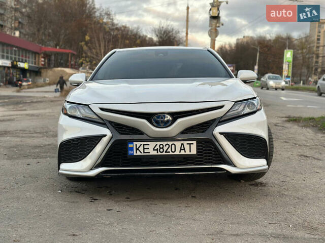 Білий Тойота Камрі, об'ємом двигуна 2.49 л та пробігом 59 тис. км за 37000 $, фото 2 на Automoto.ua