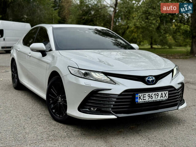 Белый Тойота Камри, объемом двигателя 2.49 л и пробегом 27 тыс. км за 36900 $, фото 16 на Automoto.ua