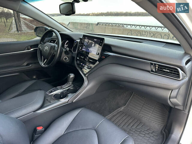 Білий Тойота Камрі, об'ємом двигуна 2.49 л та пробігом 37 тис. км за 29300 $, фото 12 на Automoto.ua