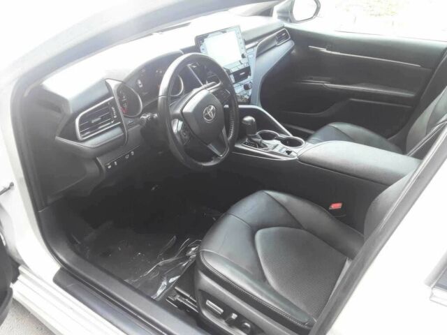 Белый Тойота Камри, объемом двигателя 2.5 л и пробегом 19 тыс. км за 11000 $, фото 8 на Automoto.ua