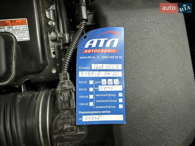 Белый Тойота Камри, объемом двигателя 2.49 л и пробегом 22 тыс. км за 41000 $, фото 7 на Automoto.ua