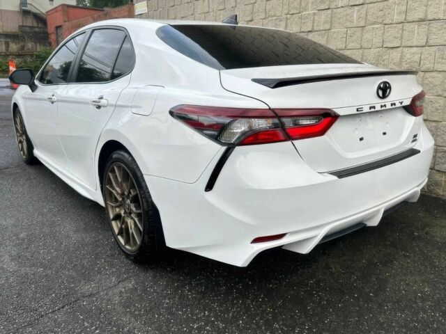 Белый Тойота Камри, объемом двигателя 2.5 л и пробегом 21 тыс. км за 12200 $, фото 6 на Automoto.ua