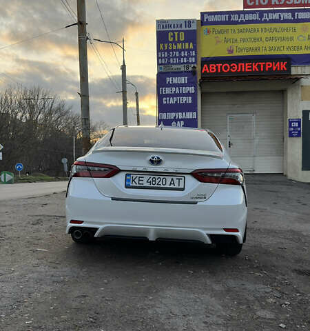 Білий Тойота Камрі, об'ємом двигуна 2.49 л та пробігом 59 тис. км за 37000 $, фото 6 на Automoto.ua