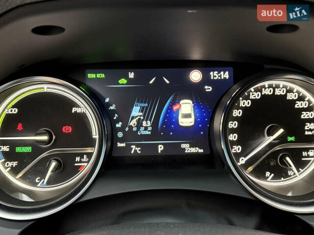 Белый Тойота Камри, объемом двигателя 2.49 л и пробегом 22 тыс. км за 41000 $, фото 13 на Automoto.ua