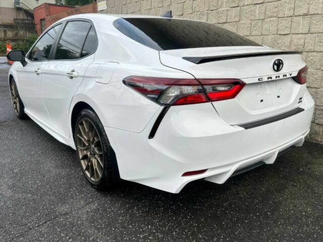 Белый Тойота Камри, объемом двигателя 2 л и пробегом 21 тыс. км за 22000 $, фото 6 на Automoto.ua