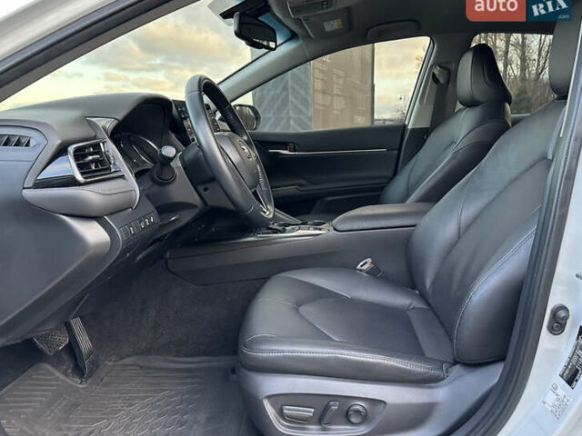 Білий Тойота Камрі, об'ємом двигуна 2.49 л та пробігом 37 тис. км за 29300 $, фото 11 на Automoto.ua