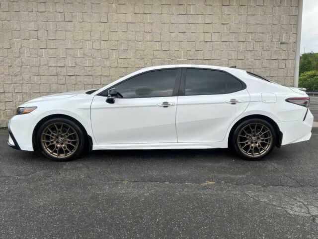 Белый Тойота Камри, объемом двигателя 2.5 л и пробегом 21 тыс. км за 12200 $, фото 7 на Automoto.ua