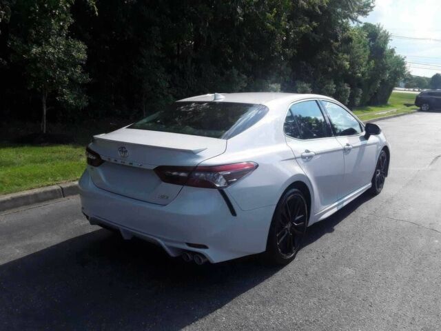 Белый Тойота Камри, объемом двигателя 2.5 л и пробегом 19 тыс. км за 11000 $, фото 2 на Automoto.ua