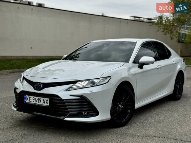 Белый Тойота Камри, объемом двигателя 2.49 л и пробегом 27 тыс. км за 36900 $, фото 8 на Automoto.ua