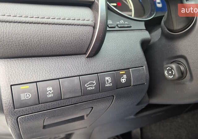 Білий Тойота Камрі, об'ємом двигуна 2.49 л та пробігом 30 тис. км за 34449 $, фото 17 на Automoto.ua