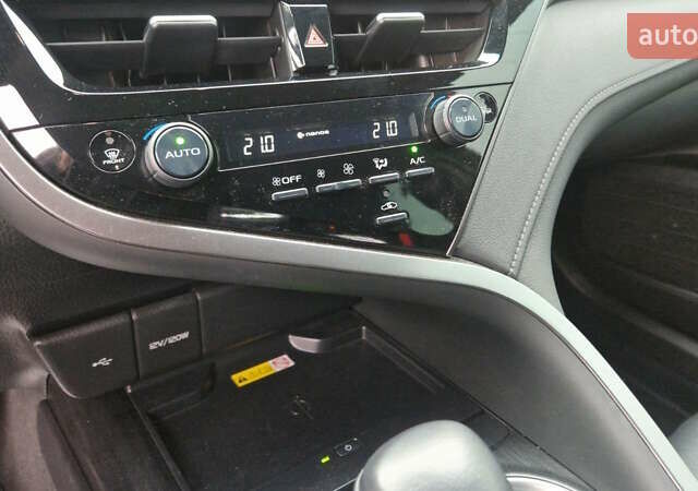 Білий Тойота Камрі, об'ємом двигуна 2.49 л та пробігом 30 тис. км за 34449 $, фото 13 на Automoto.ua