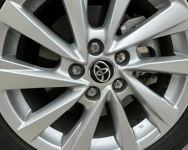 Білий Тойота Камрі, об'ємом двигуна 2.49 л та пробігом 15 тис. км за 31500 $, фото 11 на Automoto.ua