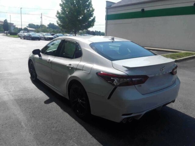 Белый Тойота Камри, объемом двигателя 2.5 л и пробегом 19 тыс. км за 11000 $, фото 4 на Automoto.ua