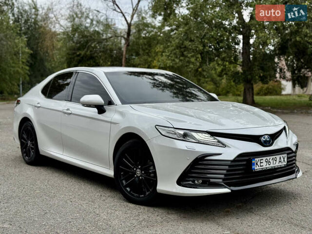 Белый Тойота Камри, объемом двигателя 2.49 л и пробегом 27 тыс. км за 36900 $, фото 17 на Automoto.ua