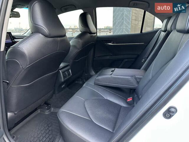 Білий Тойота Камрі, об'ємом двигуна 2.49 л та пробігом 37 тис. км за 29300 $, фото 15 на Automoto.ua