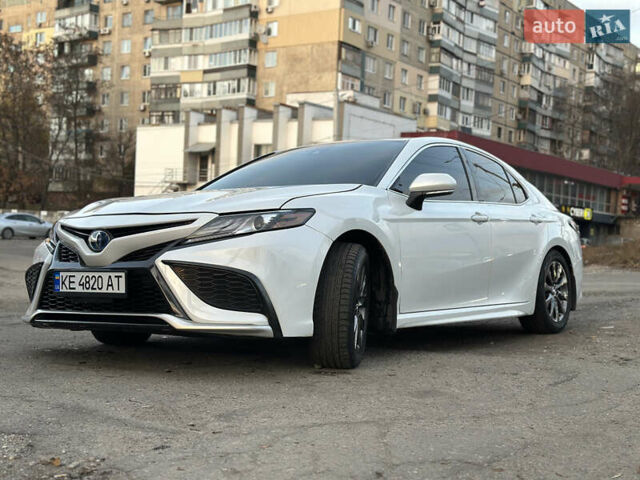 Білий Тойота Камрі, об'ємом двигуна 2.49 л та пробігом 59 тис. км за 37000 $, фото 1 на Automoto.ua