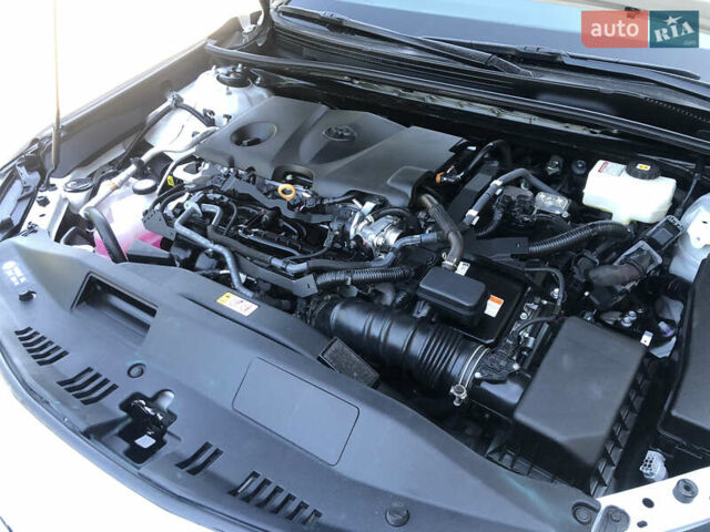 Білий Тойота Камрі, об'ємом двигуна 2.5 л та пробігом 2 тис. км за 44000 $, фото 10 на Automoto.ua