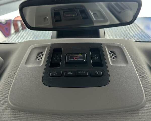 Білий Тойота Камрі, об'ємом двигуна 2.49 л та пробігом 24 тис. км за 33999 $, фото 33 на Automoto.ua