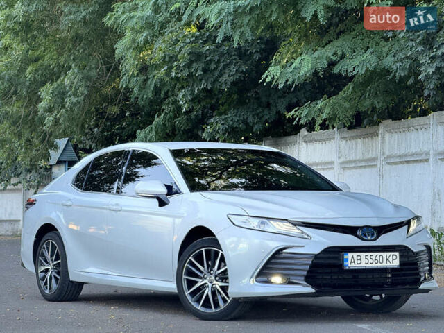 Белый Тойота Камри, объемом двигателя 2.49 л и пробегом 26 тыс. км за 39500 $, фото 25 на Automoto.ua