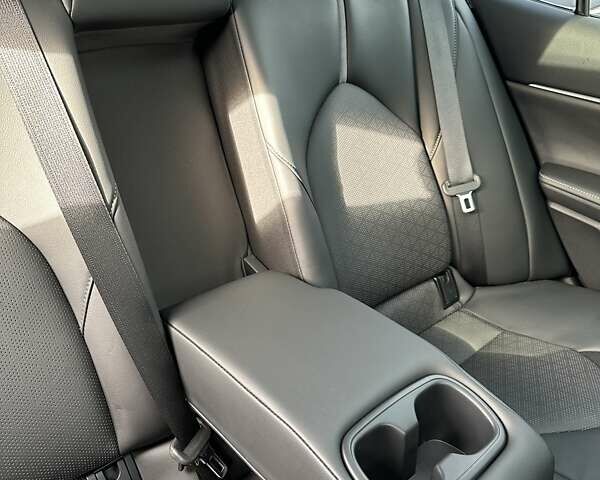 Білий Тойота Камрі, об'ємом двигуна 2.49 л та пробігом 24 тис. км за 36000 $, фото 24 на Automoto.ua